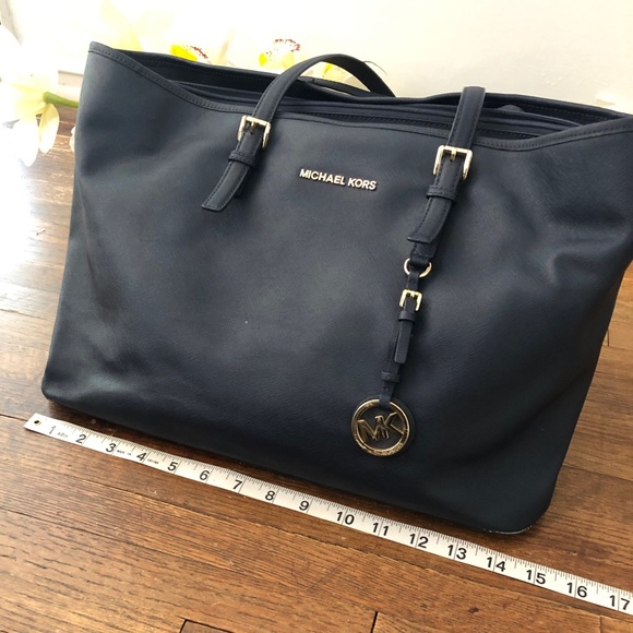 MICHAEL KORS | Navy Computer Tote - Picture 3 of 8